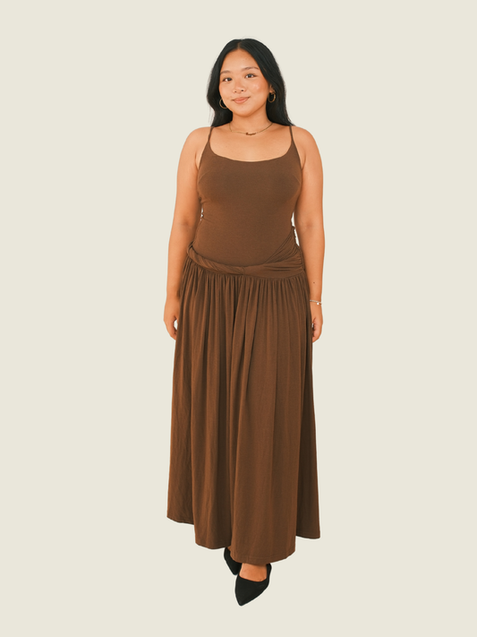 COCOSIN Spaghetti Strap Maxi in Brown (M)