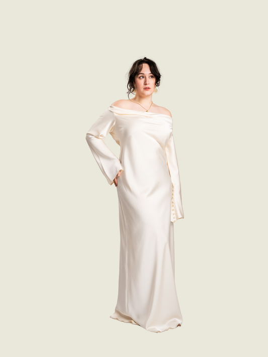 Apogee Llana Cream White Dress with Sleeves