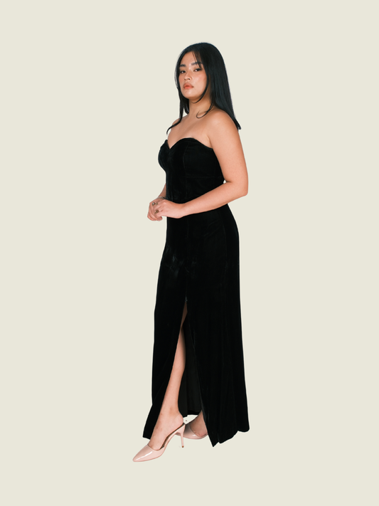 Morgan Taylor Black Velvet Maxi Dress