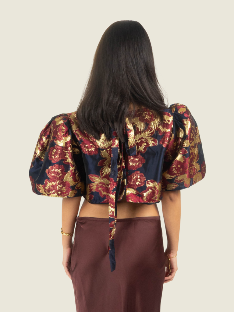Vania Romoff Midnight Blue Floral Camisa Top