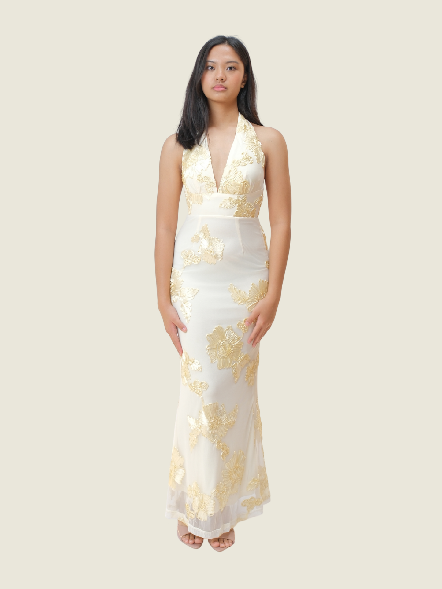 Yellow Selfie Leslie Cipriana Backless Halter Maxi Dress (XS)