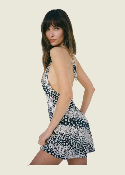 Realisation Par The Leila in Marguerite Bleu hover image