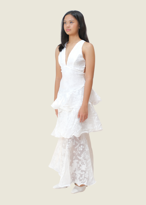 White Selfie Leslie Veda Strappy Back Ruffle Chiffon Maxi Dress (XS) hover image