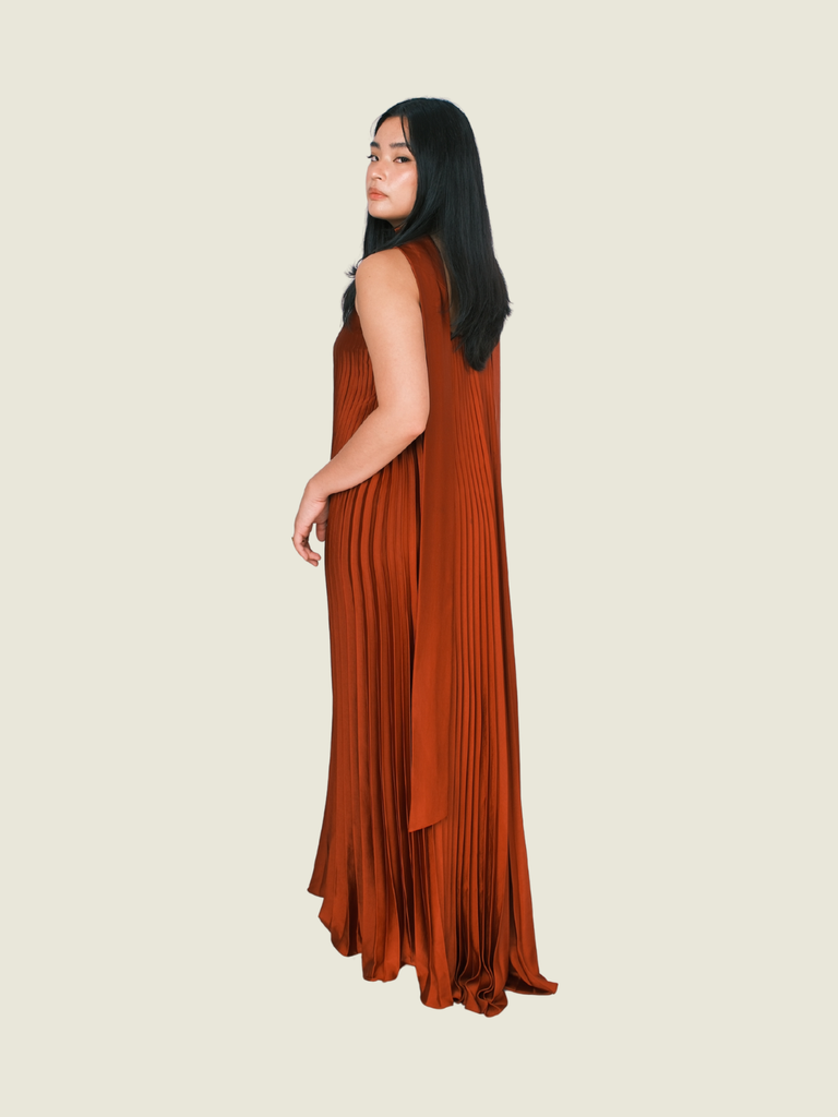 Apogee de Taj Maroon Wine Red Pleated Maxi Dress with Scarf Belt