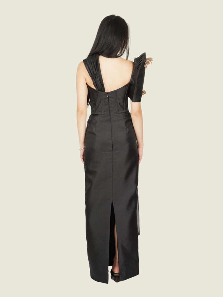 Bella Borromeo Black Filipiniana Gown