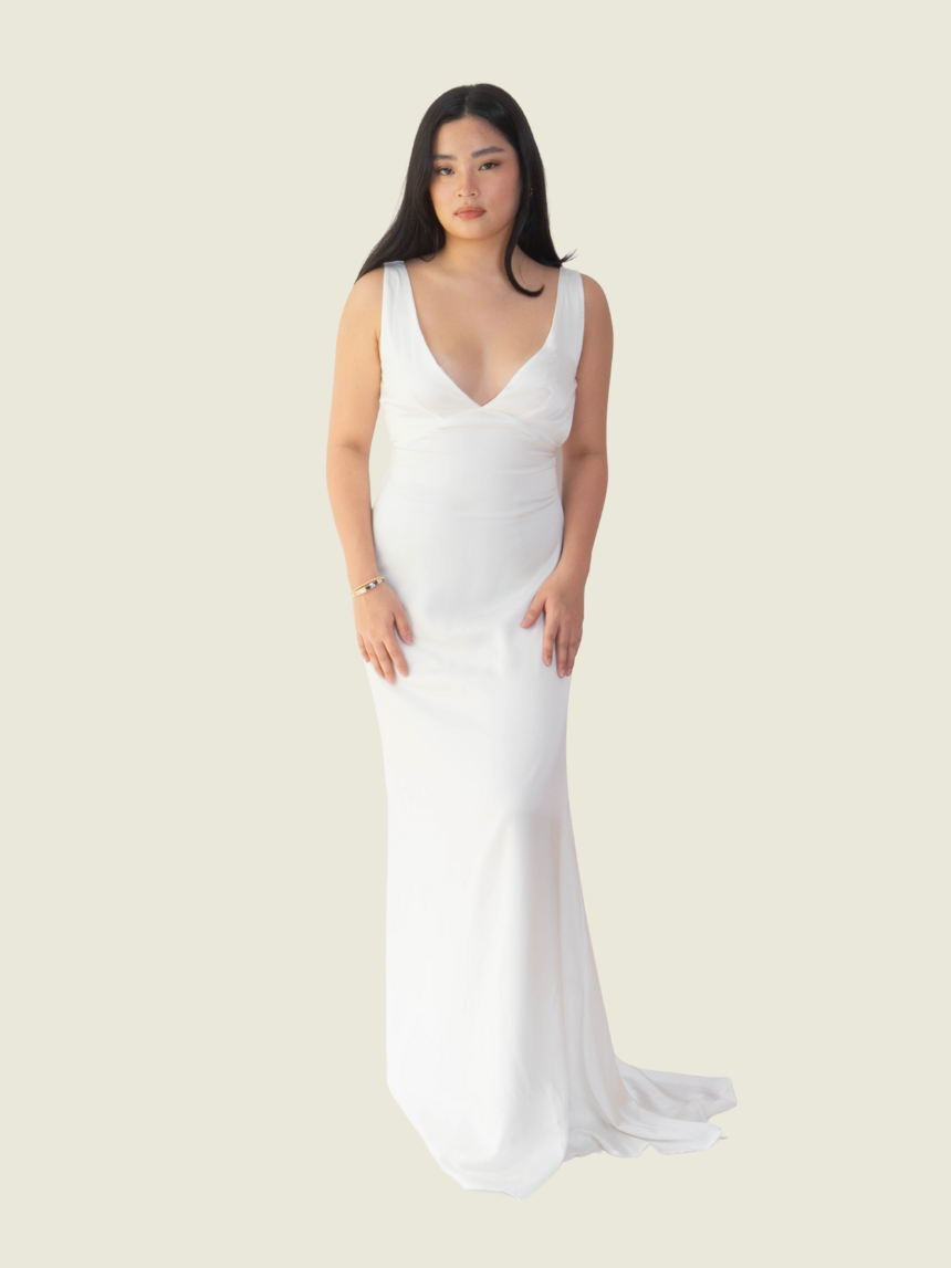 Selfie Leslie See The Sun V Neck White Satin Maxi Dress